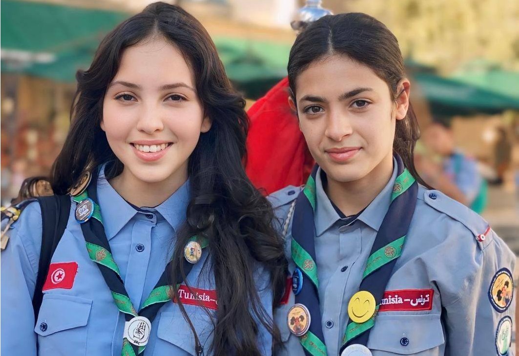 المرشدات